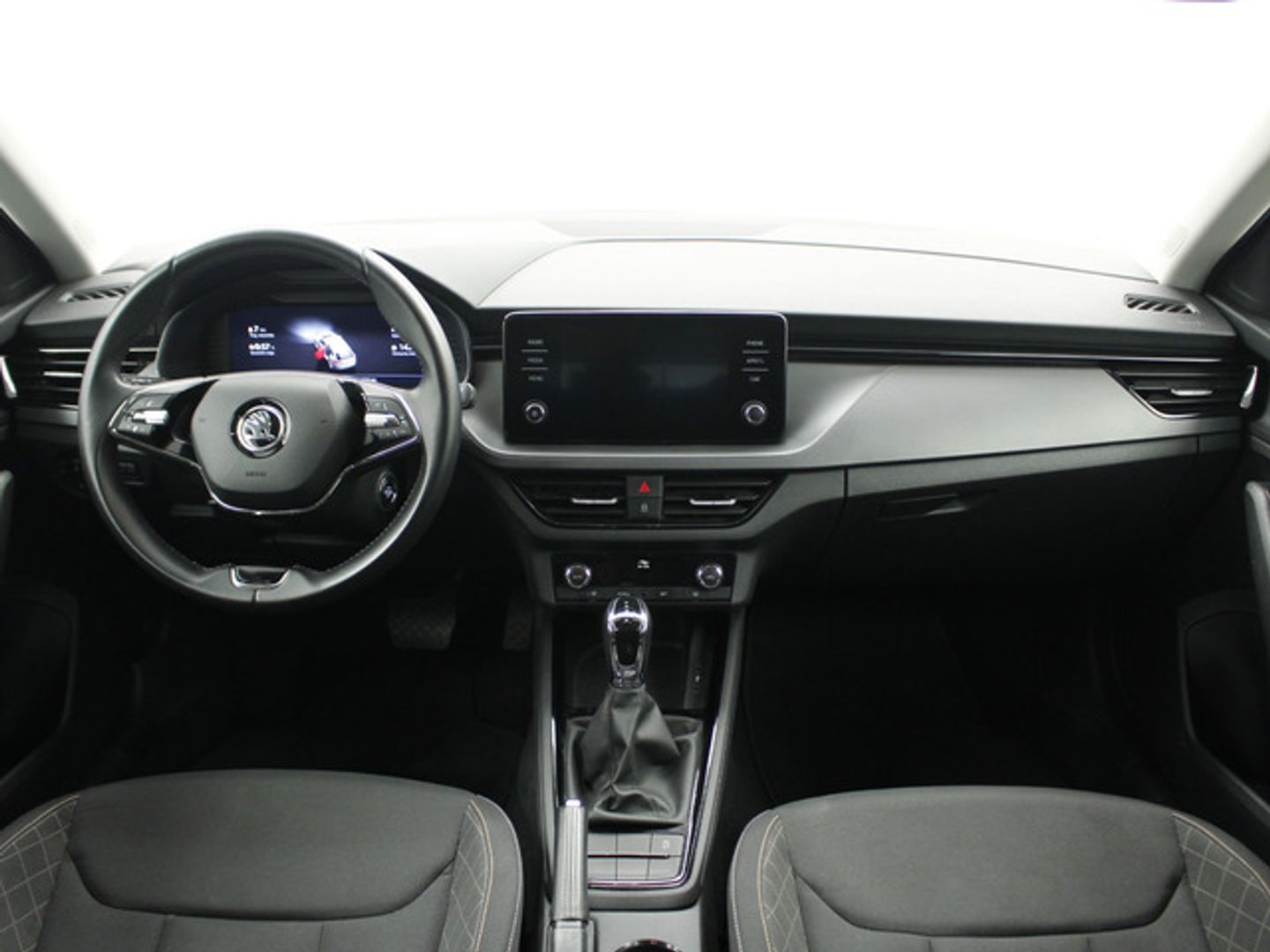 Skoda Scala 1.5 TSI Ambition DSG 110 kW (150 CV)