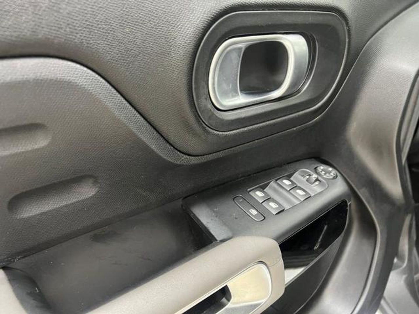 Citroen C5 Aircross Hybrid 225 Feel Pack e-EAT8 165 kW (225 CV)