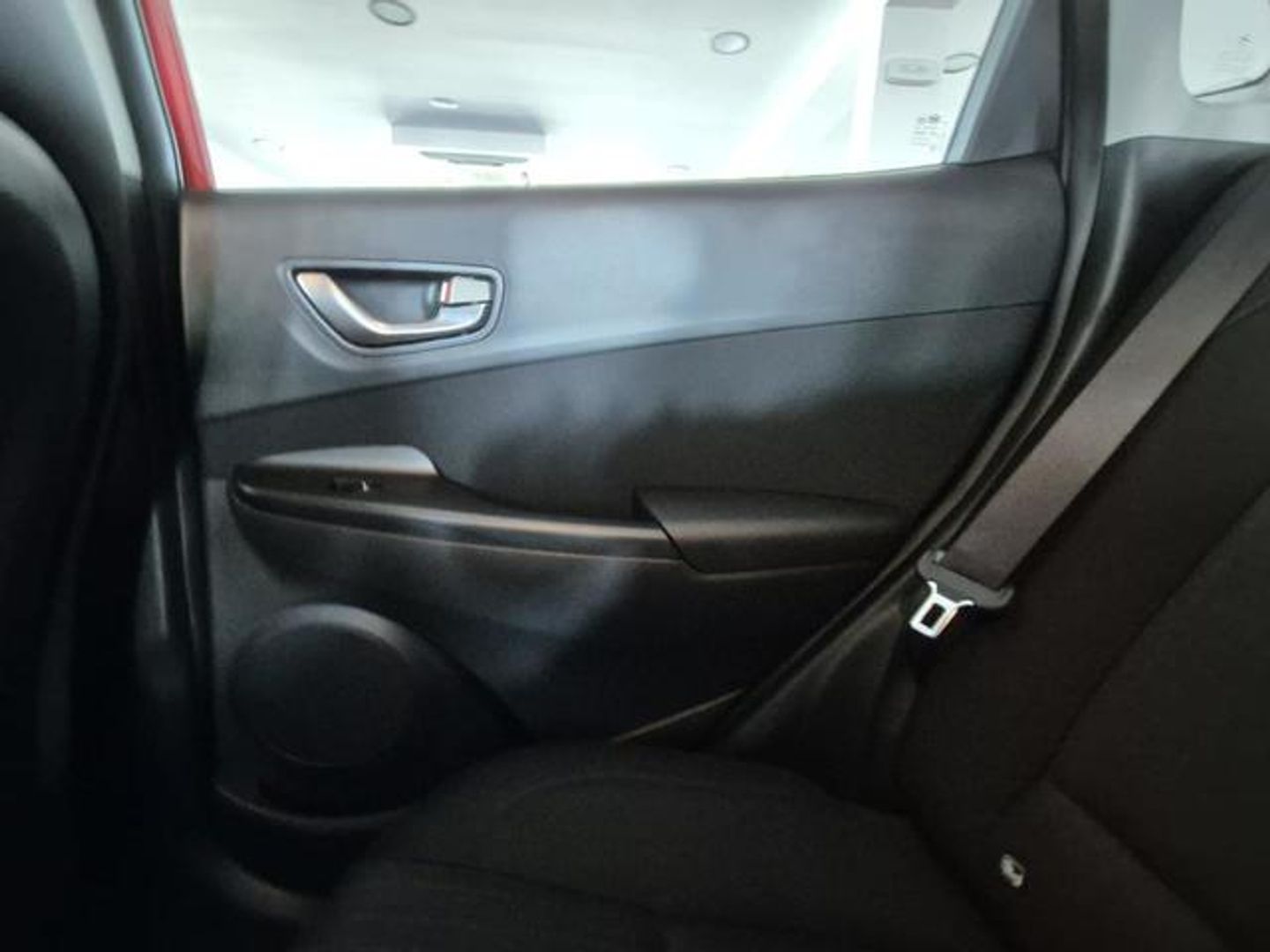 Hyundai Kona 1.6 GDI HEV Maxx DCT 104 kW (141 CV)