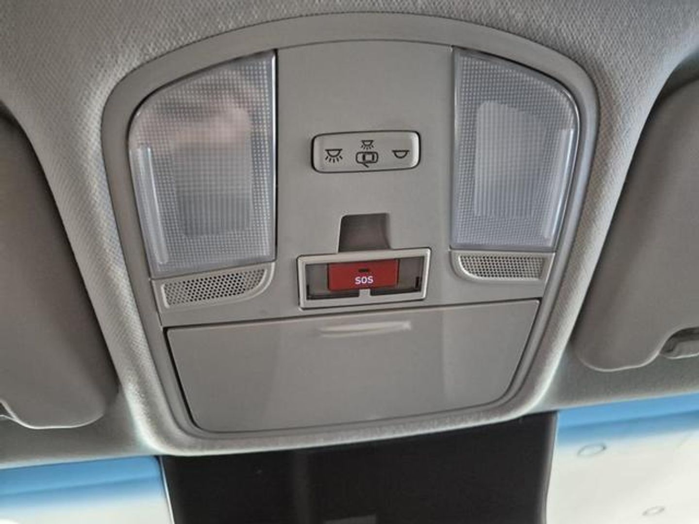 Hyundai Kona 1.6 GDI HEV Maxx DCT 104 kW (141 CV)