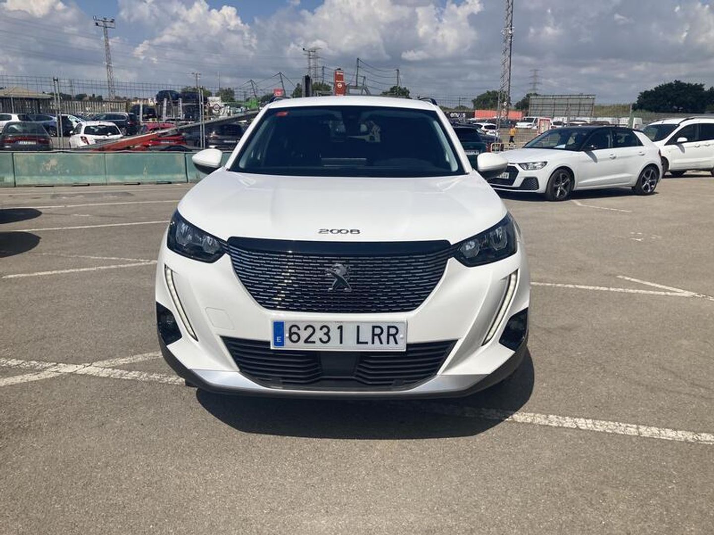 Peugeot 2008 PureTech 130 S&S Allure Pack EAT8 96 kW (130 CV)