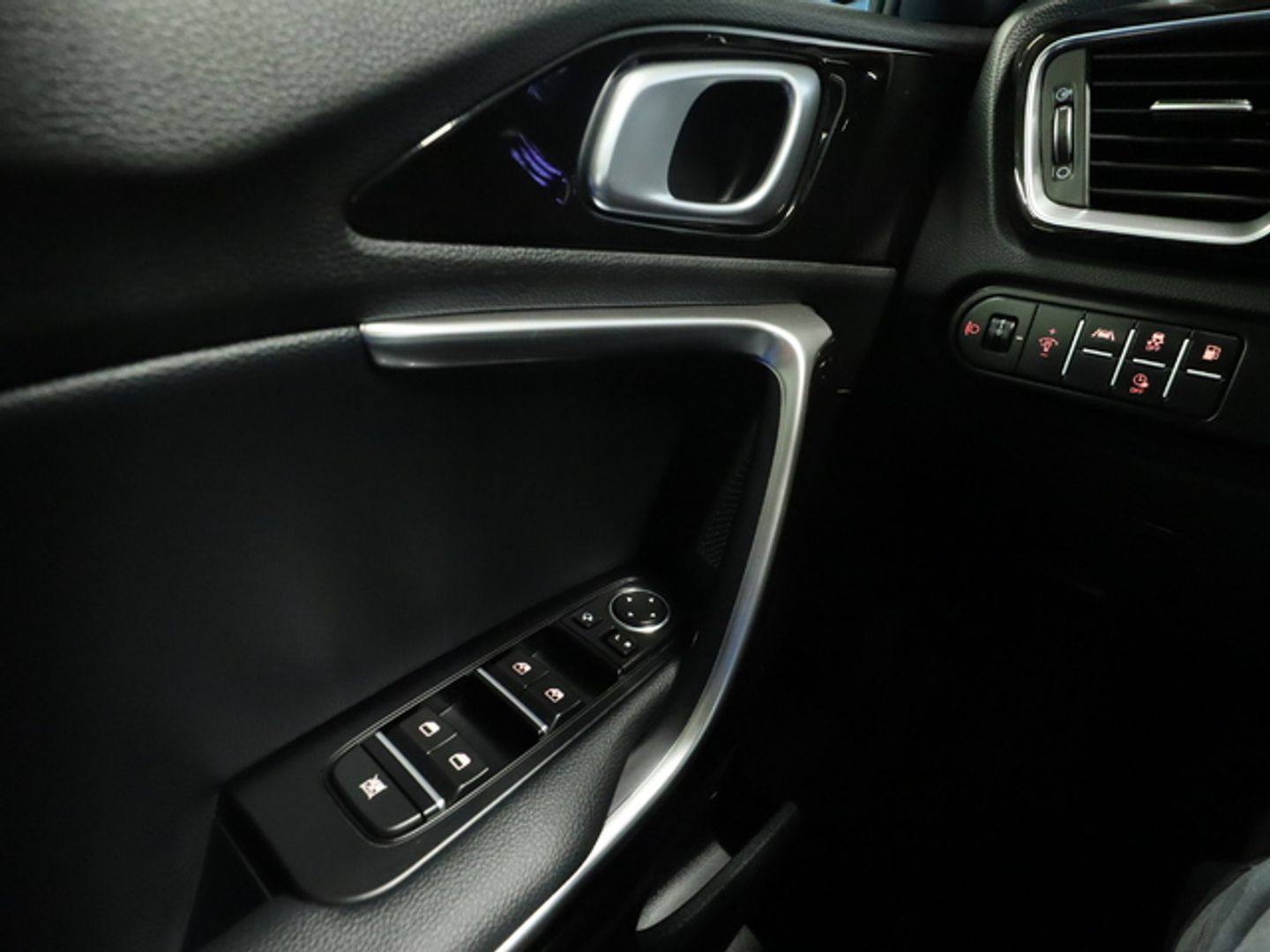 Kia Ceed Tourer 1.6 GDi PHEV eDrive 104 kW (141 CV)
