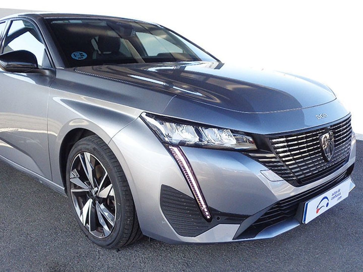 Peugeot 308 PureTech 130 S&S Allure 96 kW (130 CV)