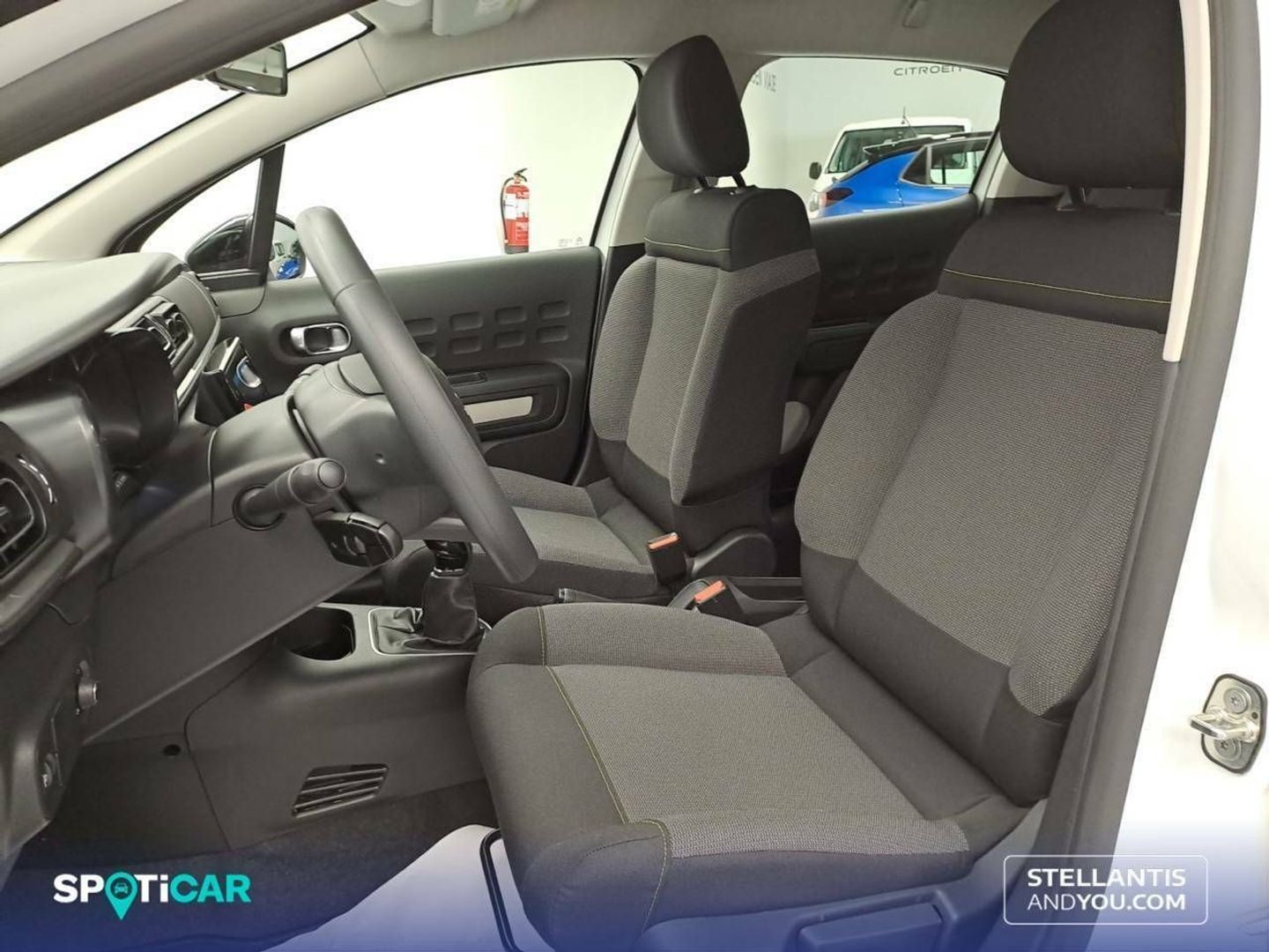 Citroen C3 PureTech 82 C-Series 61 kW (83 CV)