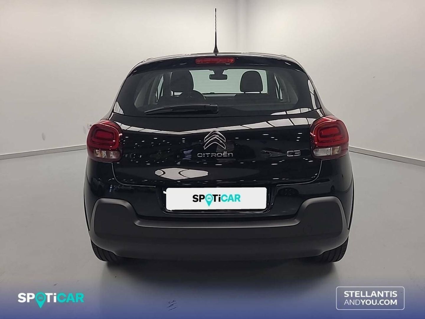 Citroen C3 PureTech 82 C-Series 61 kW (83 CV)
