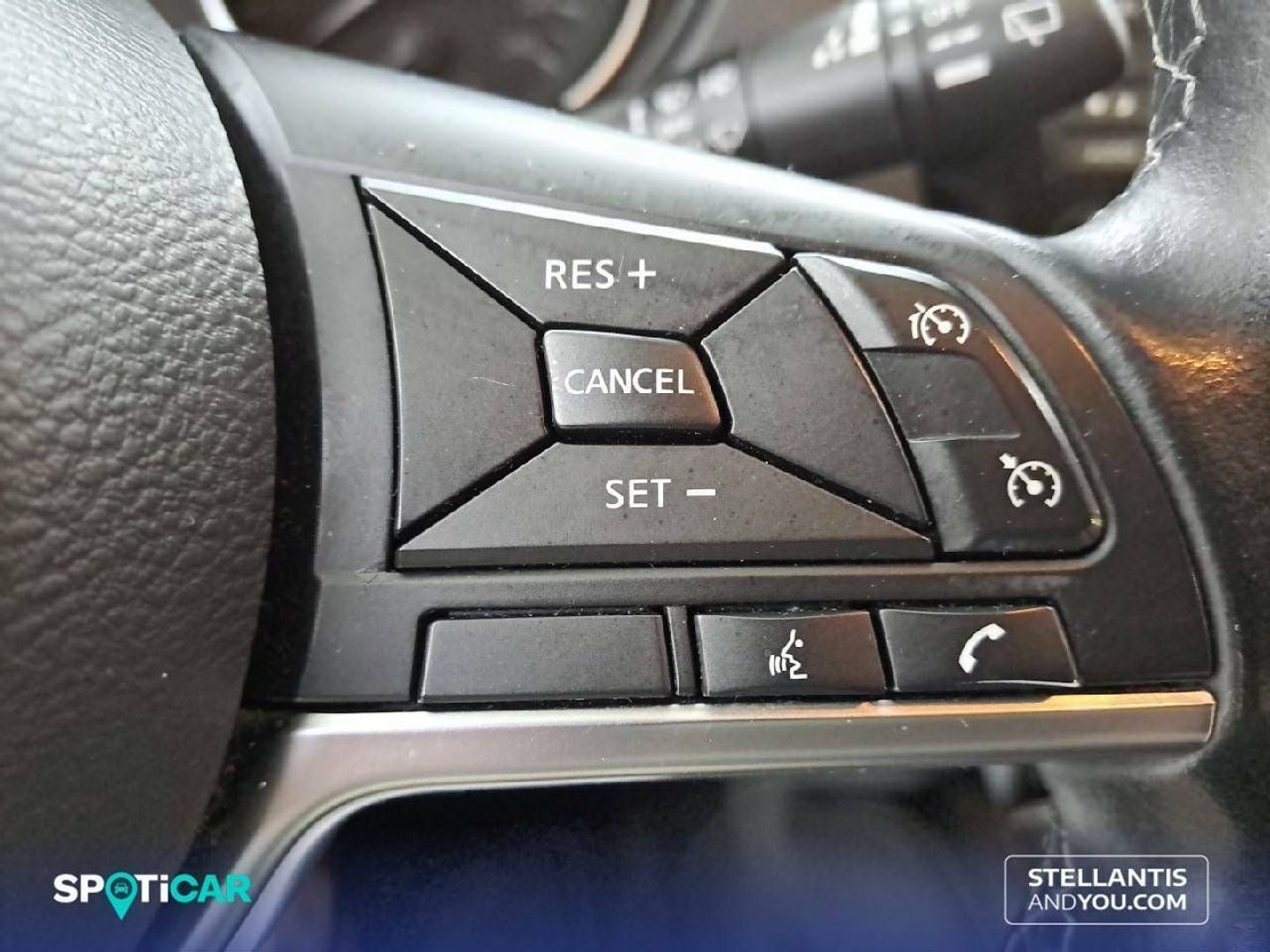 Nissan Qashqai DIG-T 140 Acenta 4x2 103 kW (140 CV)
