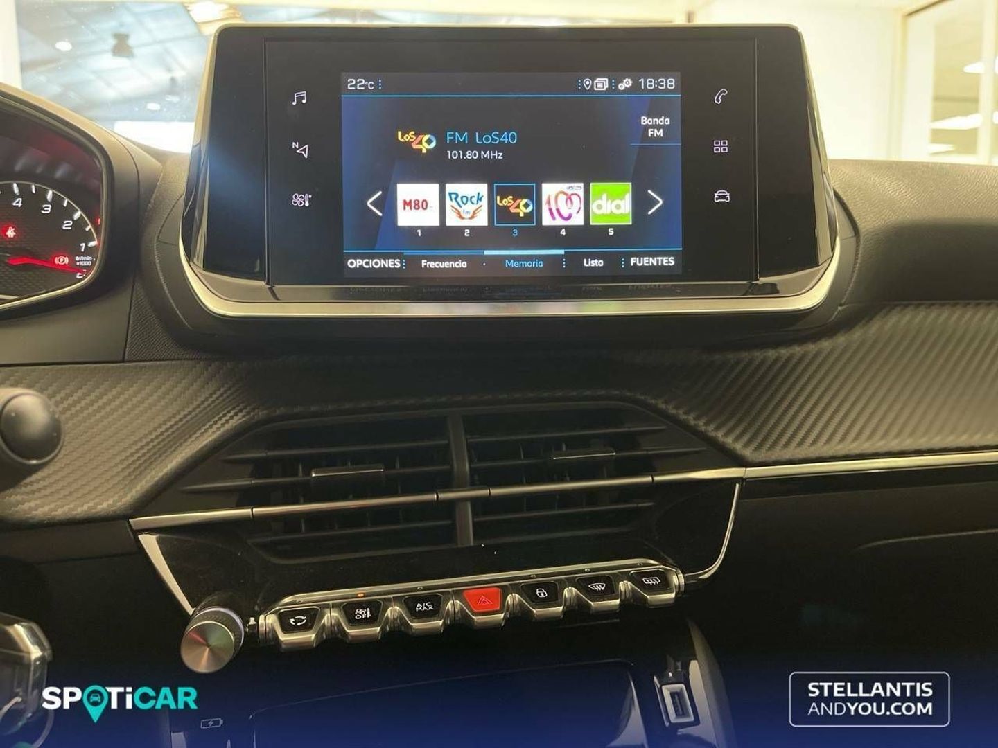 Peugeot 208 PureTech 100 Allure 75 kW (100 CV)