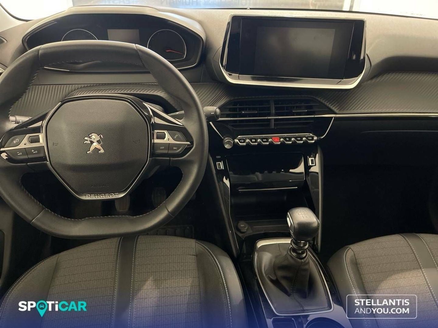 Peugeot 208 PureTech 100 Allure 75 kW (100 CV)