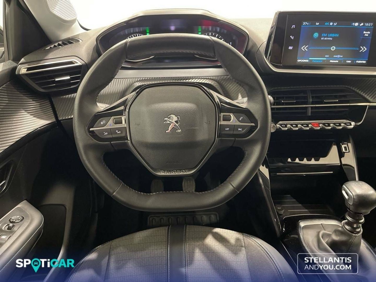 Peugeot 208 PureTech 100 Allure 75 kW (100 CV)