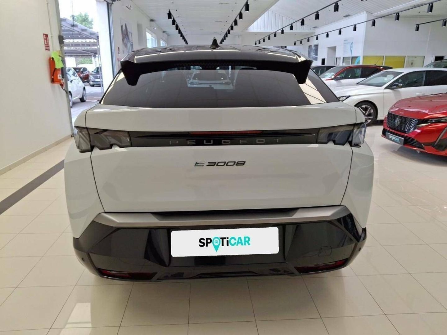 Peugeot e-3008 Eléctrico GT 157 kW (214 CV)