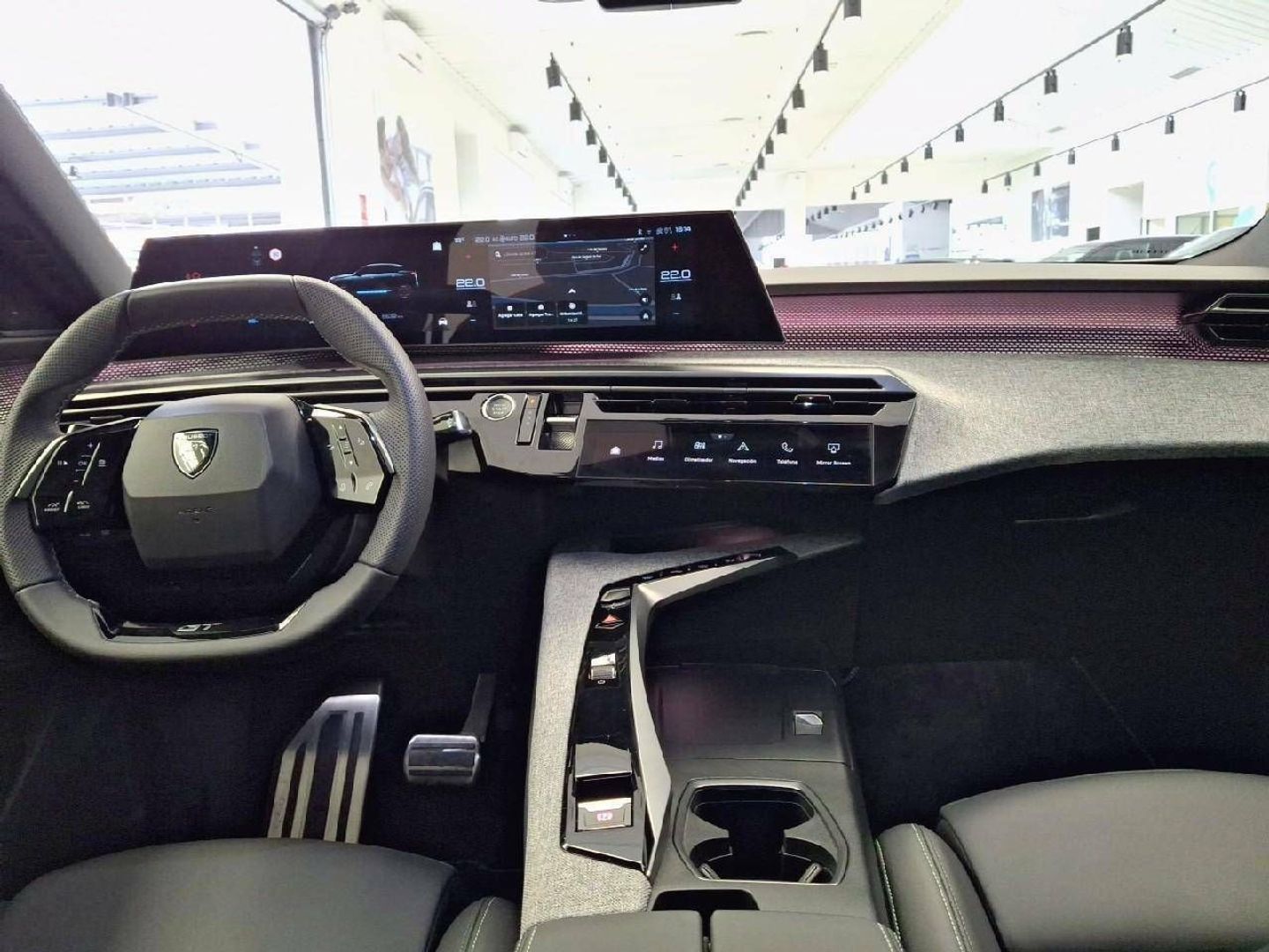 Peugeot e-3008 Eléctrico GT 157 kW (214 CV)
