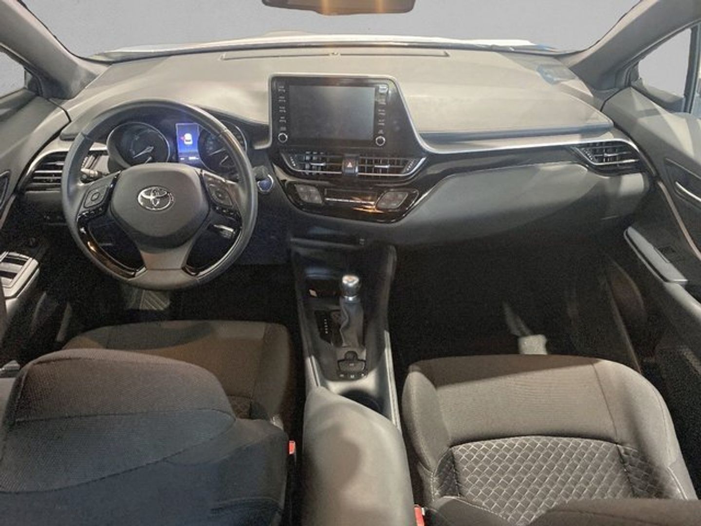 Toyota C-HR 1.8 125H Advance 90 kW (122 CV)