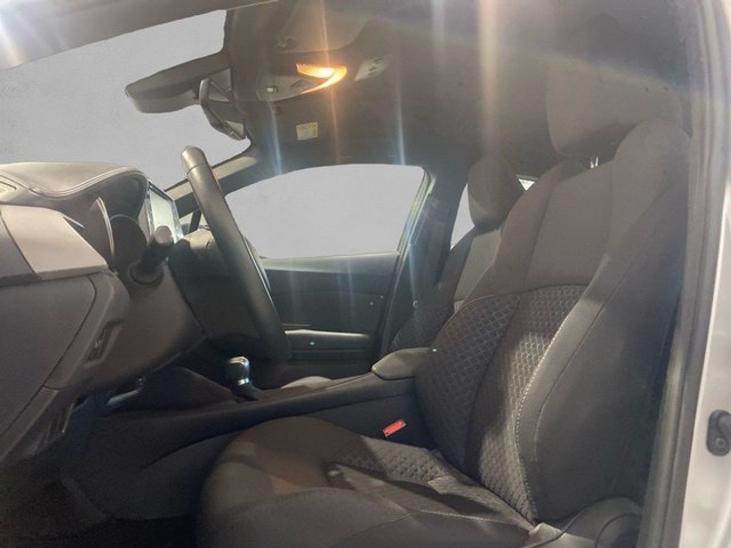 Toyota C-HR 1.8 125H Advance 90 kW (122 CV)