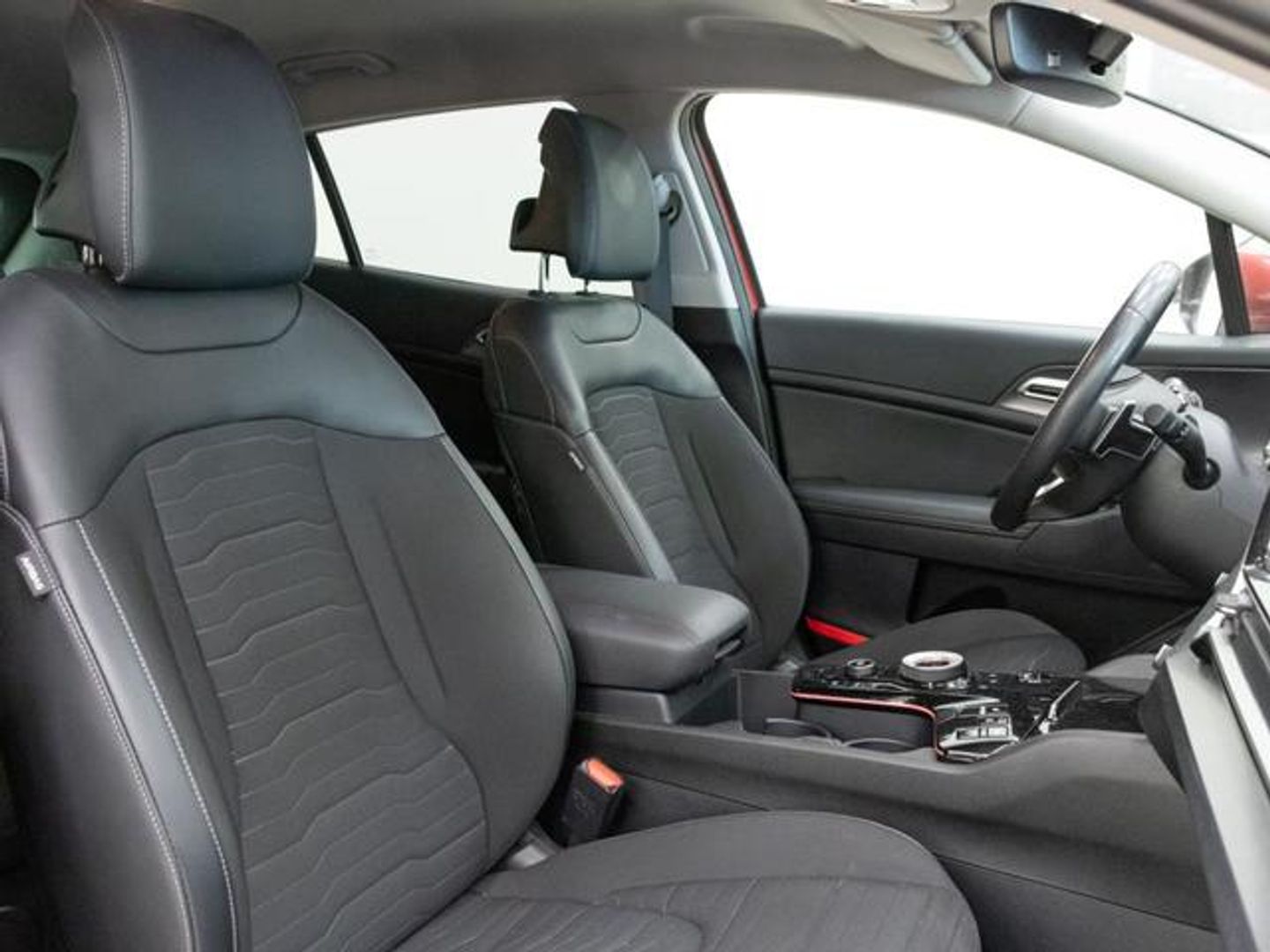 Kia Sportage 1.6 T-GDi HEV Tech 4x2 Auto 171 kW (230 CV)