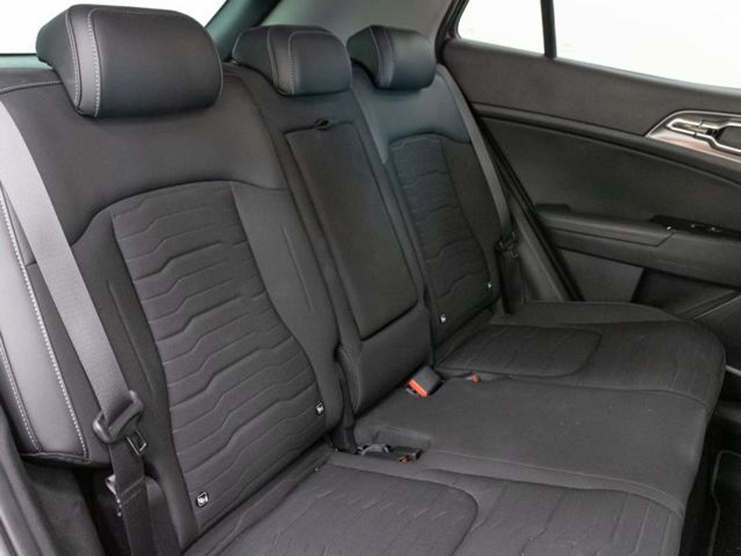 Kia Sportage 1.6 T-GDi HEV Tech 4x2 Auto 171 kW (230 CV)