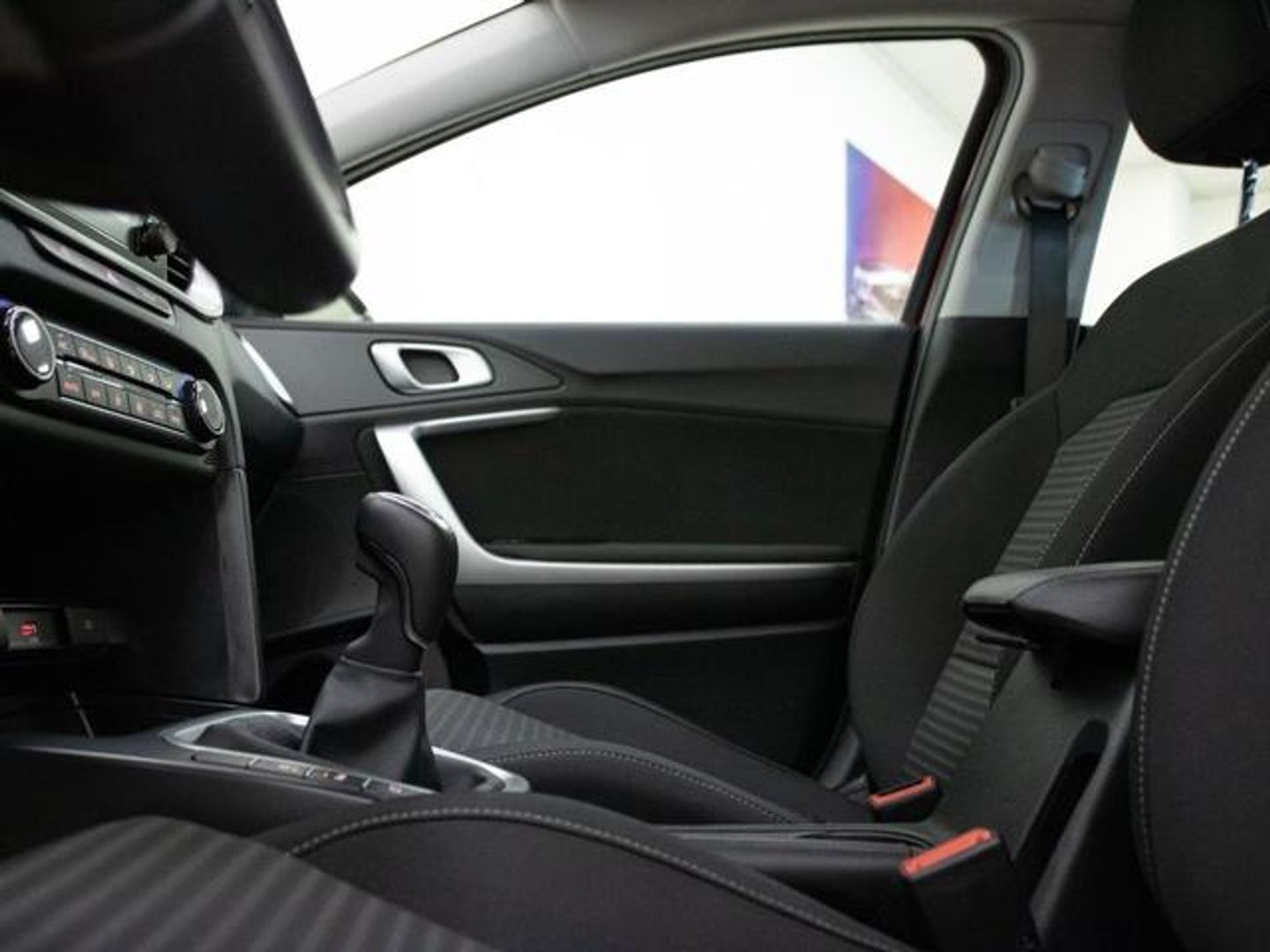 Kia Ceed 1.0 T-GDI Drive 74 kW (100 CV)