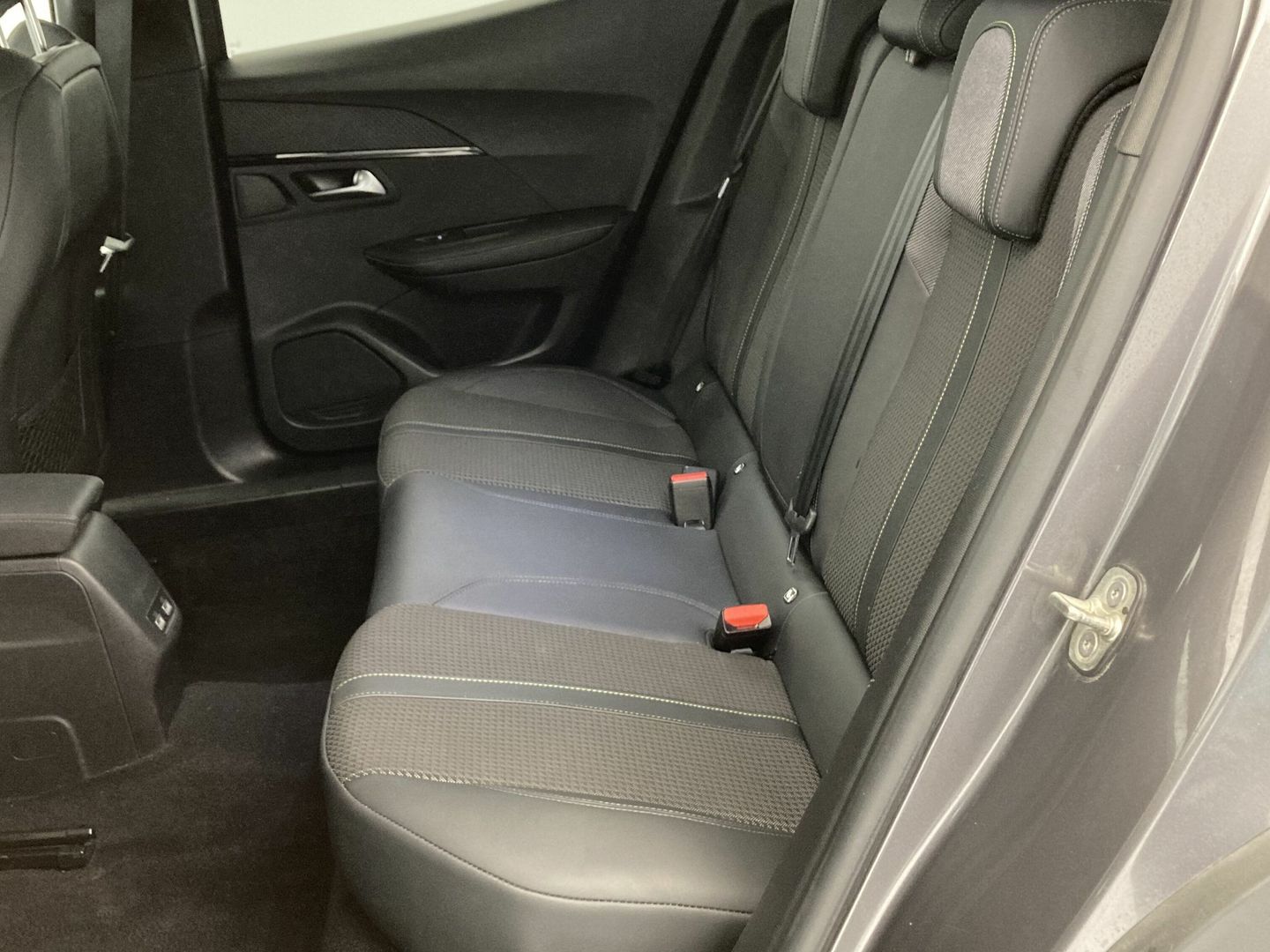 Peugeot 2008 PureTech 130 S&S GT EAT8 96 kW (130 CV)