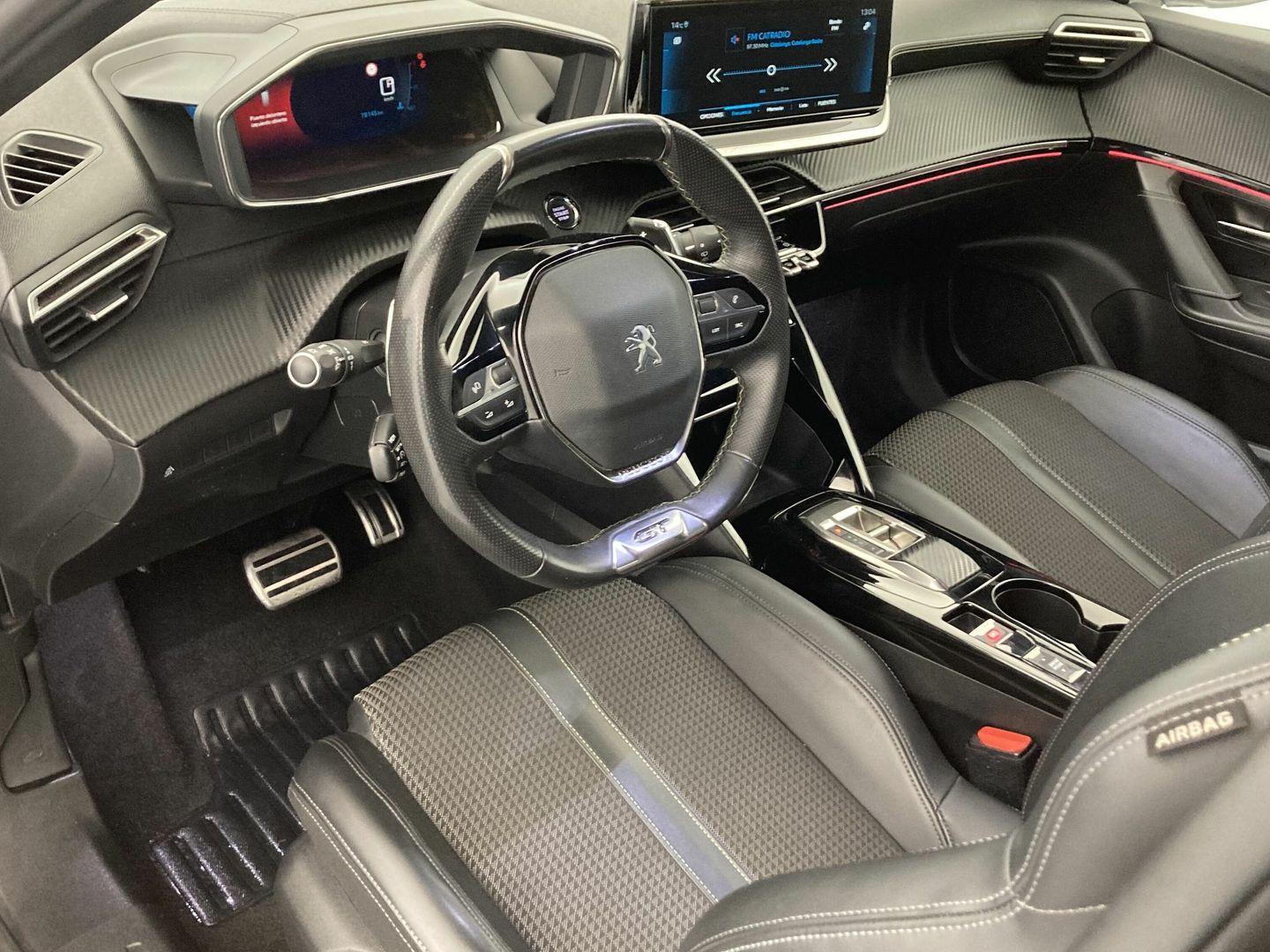 Peugeot 2008 PureTech 130 S&S GT EAT8 96 kW (130 CV)