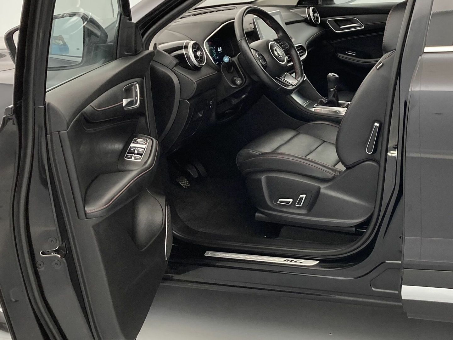MG HS 1.5 Turbo GDI Luxury 119 kW (162 CV)