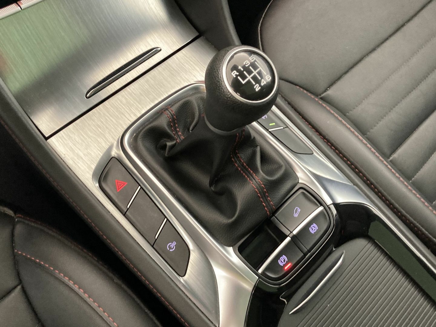 MG HS 1.5 Turbo GDI Luxury 119 kW (162 CV)