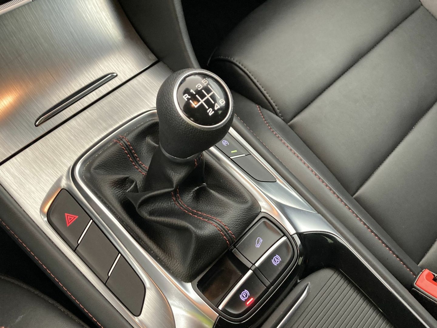 MG HS 1.5 Turbo GDI Luxury 119 kW (162 CV)