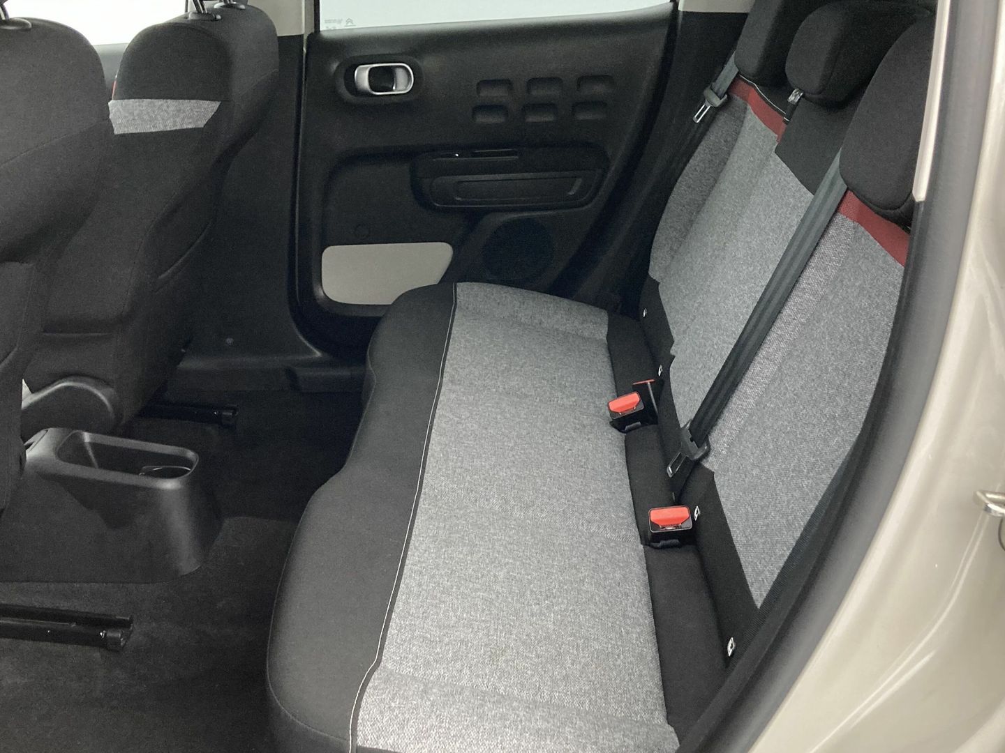 Citroen C3 PureTech 82 C-Series 61 kW (83 CV)