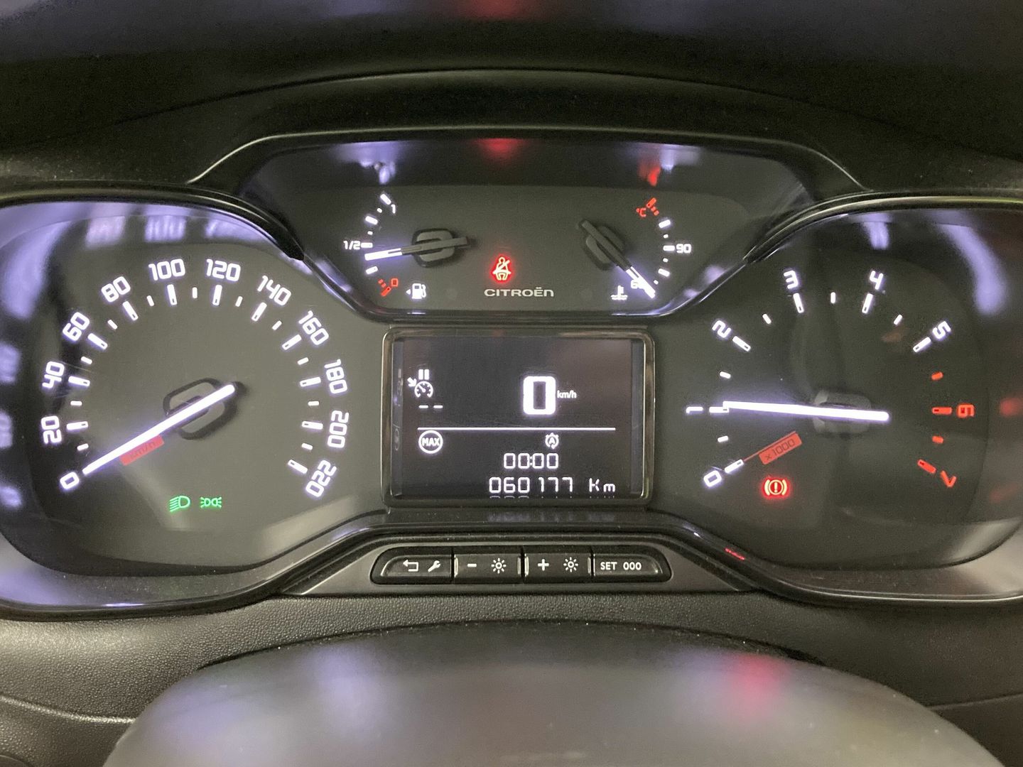 Citroen C3 PureTech 82 C-Series 61 kW (83 CV)