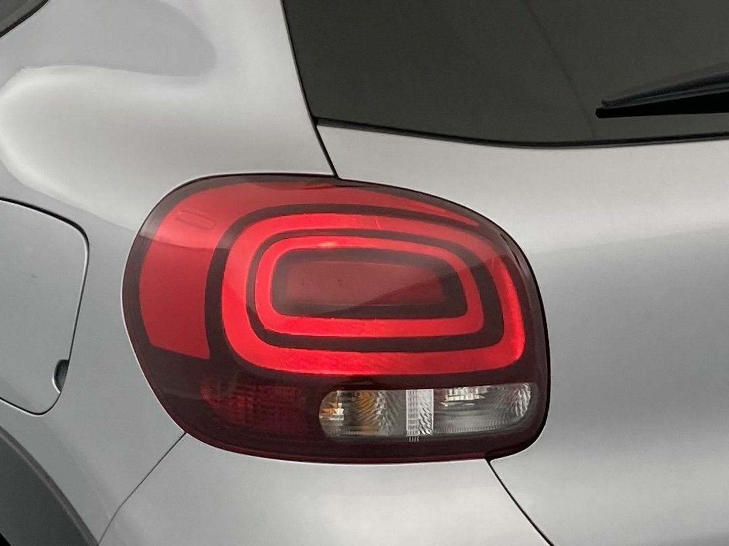 Citroen C3 PureTech 82 C-Series 61 kW (83 CV)