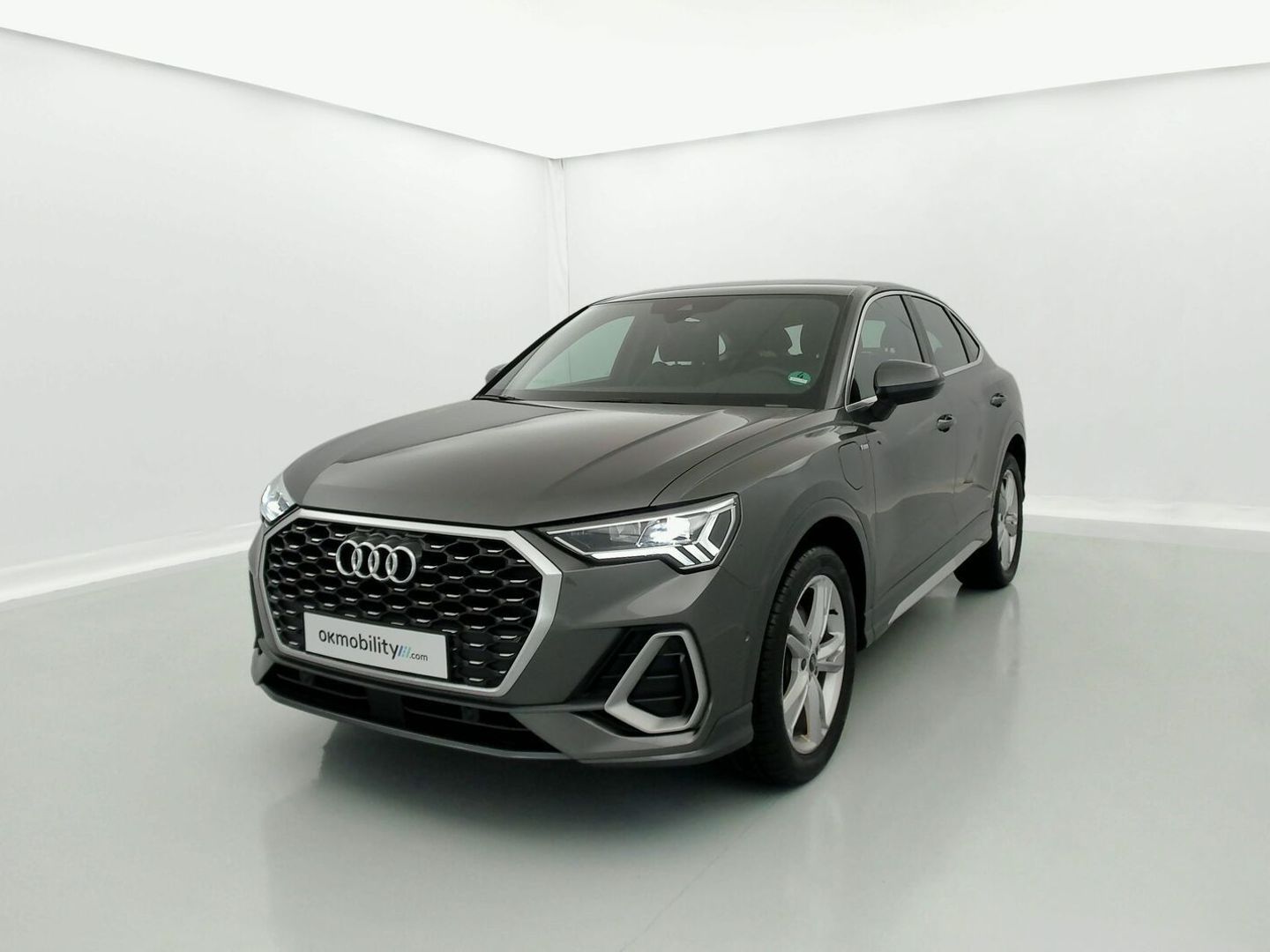 Audi Q3 Sportback TFSIe S line 45 TFSI e 180 kW (245 CV) S tronic Gris SUV