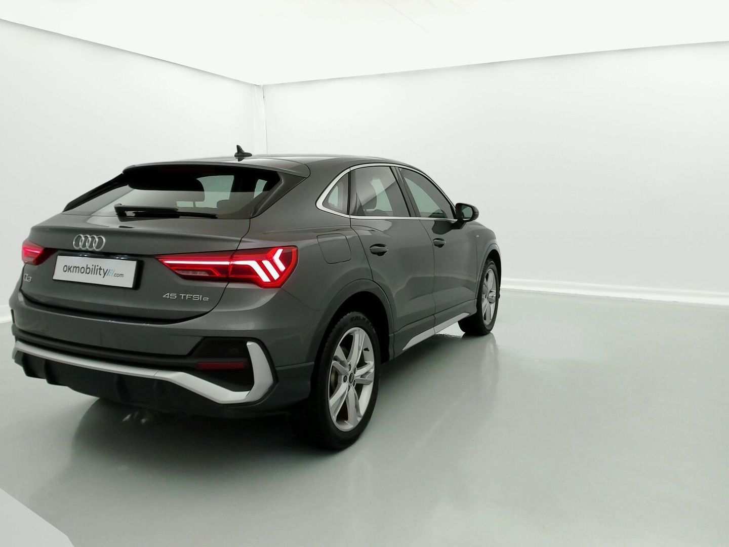 Audi Q3 Sportback TFSIe S line 45 TFSI e 180 kW (245 CV) S tronic
