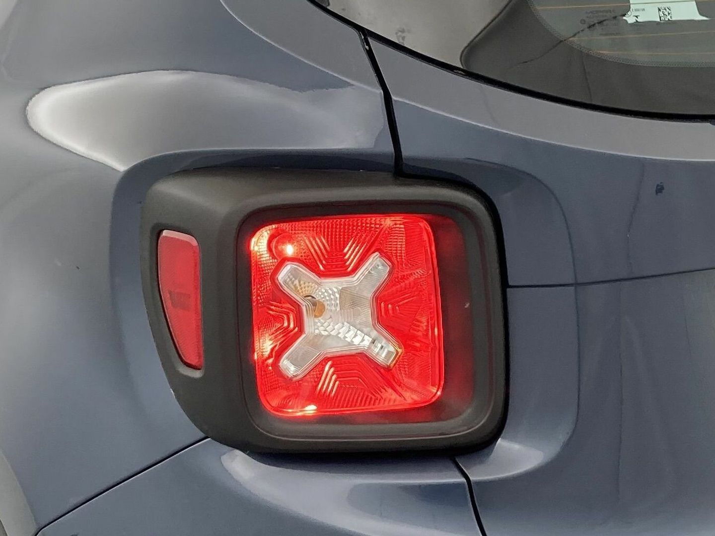 Jeep Renegade 1.0G Night Eagle II 4x2 88 kW (120 CV)