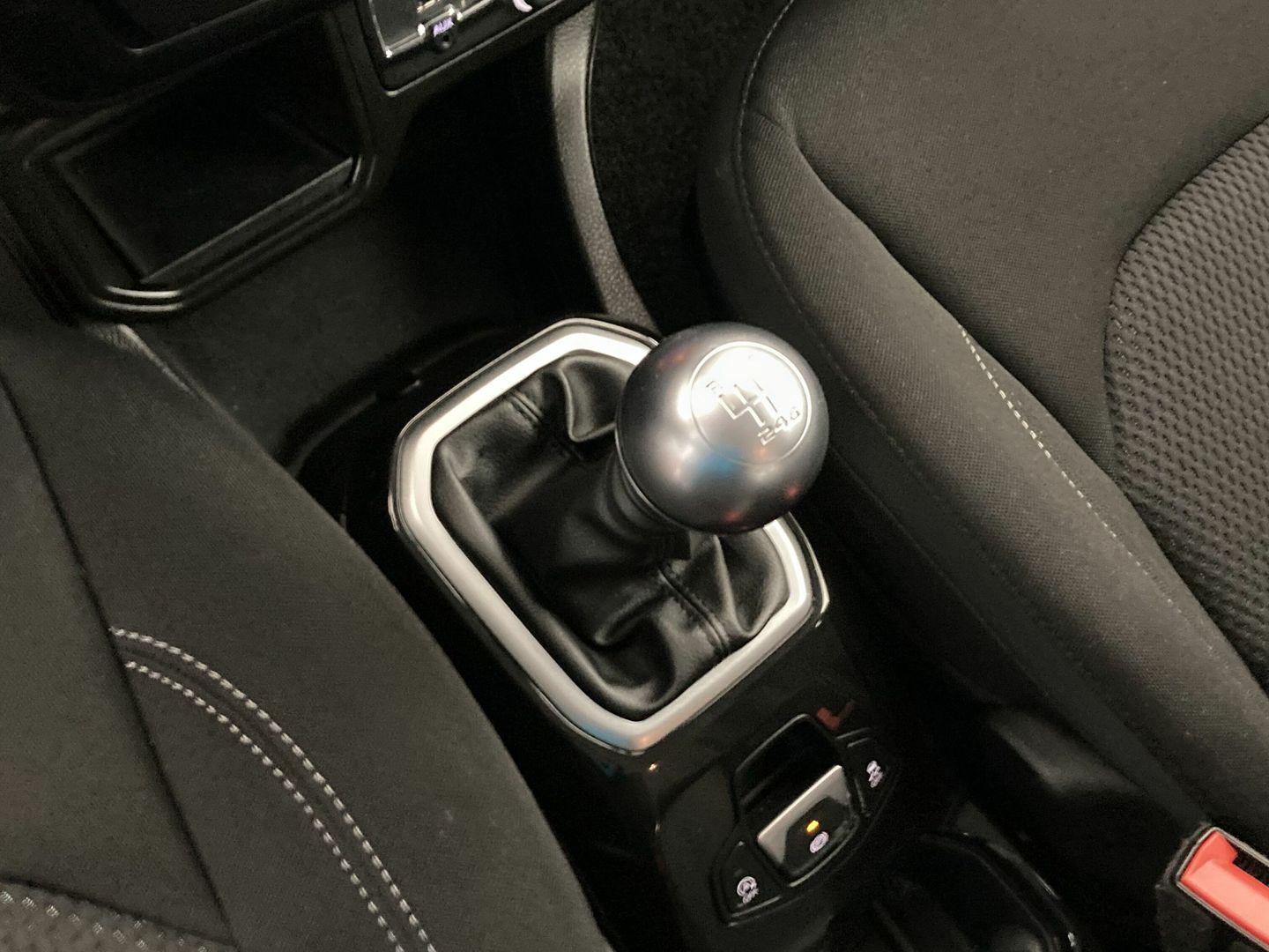 Jeep Renegade 1.0G Night Eagle II 4x2 88 kW (120 CV)