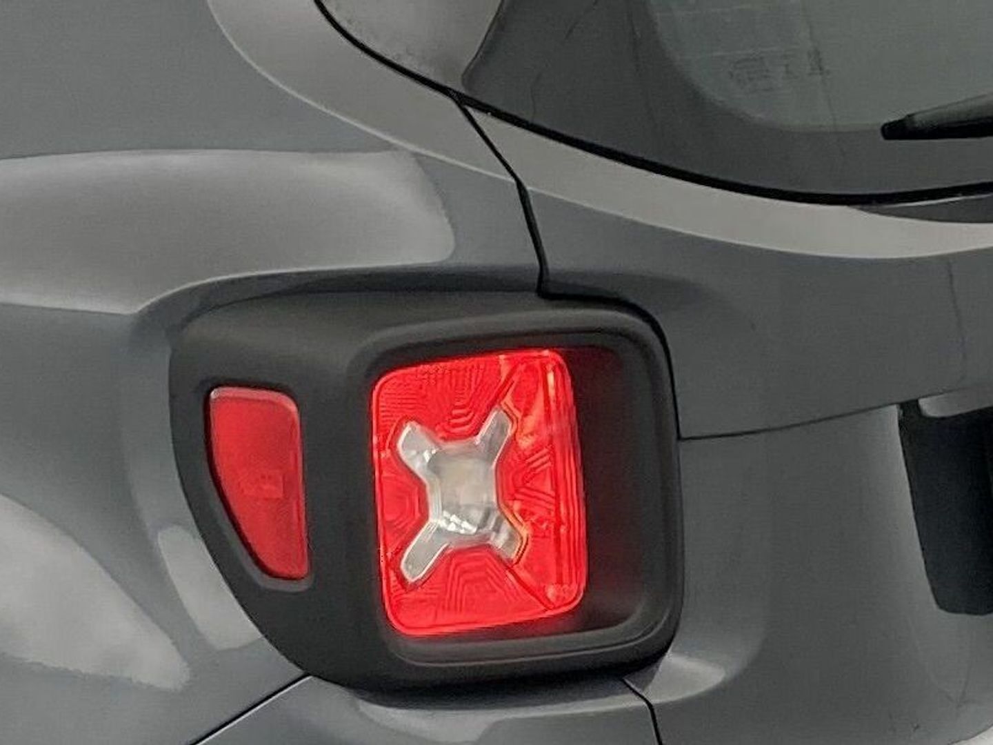 Jeep Renegade 1.0G Night Eagle II 4x2 88 kW (120 CV)