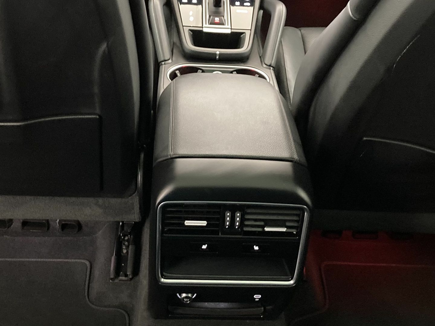 Porsche Cayenne Coupé E-Hybrid Platinum Edition 340 kW (462 CV)