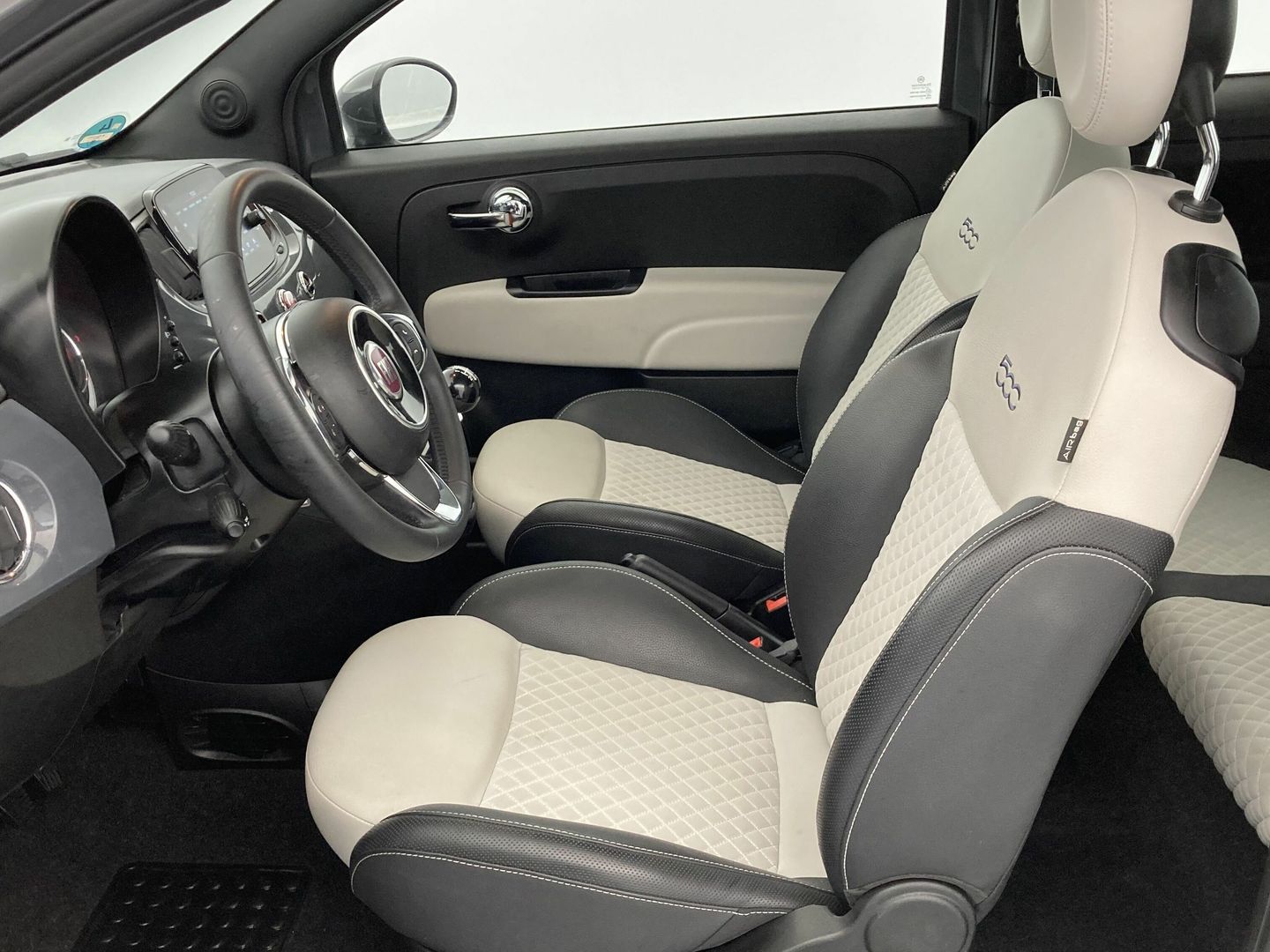 Fiat 500 1.0 Hybrid Dolcevita 51 kW (70 CV)