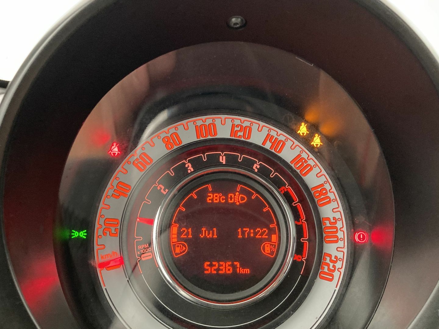 Fiat 500 1.0 Hybrid Dolcevita 51 kW (70 CV)