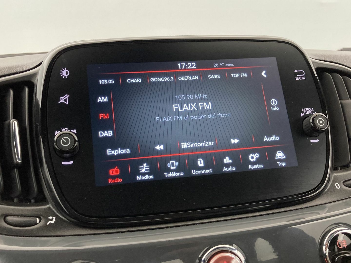 Fiat 500 1.0 Hybrid Dolcevita 51 kW (70 CV)