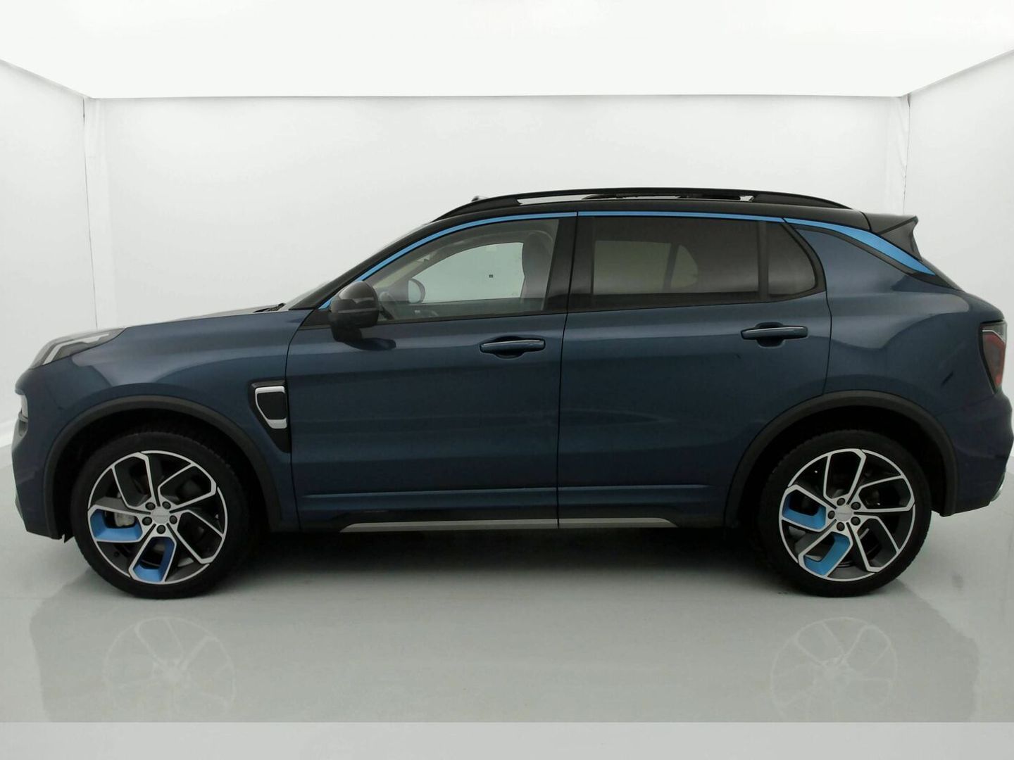 Lynk & Co 01 1.5 HEV 145 kW (197 CV)