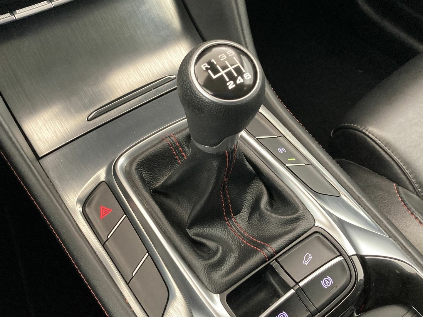 MG HS 1.5 Turbo GDI Luxury 119 kW (162 CV)