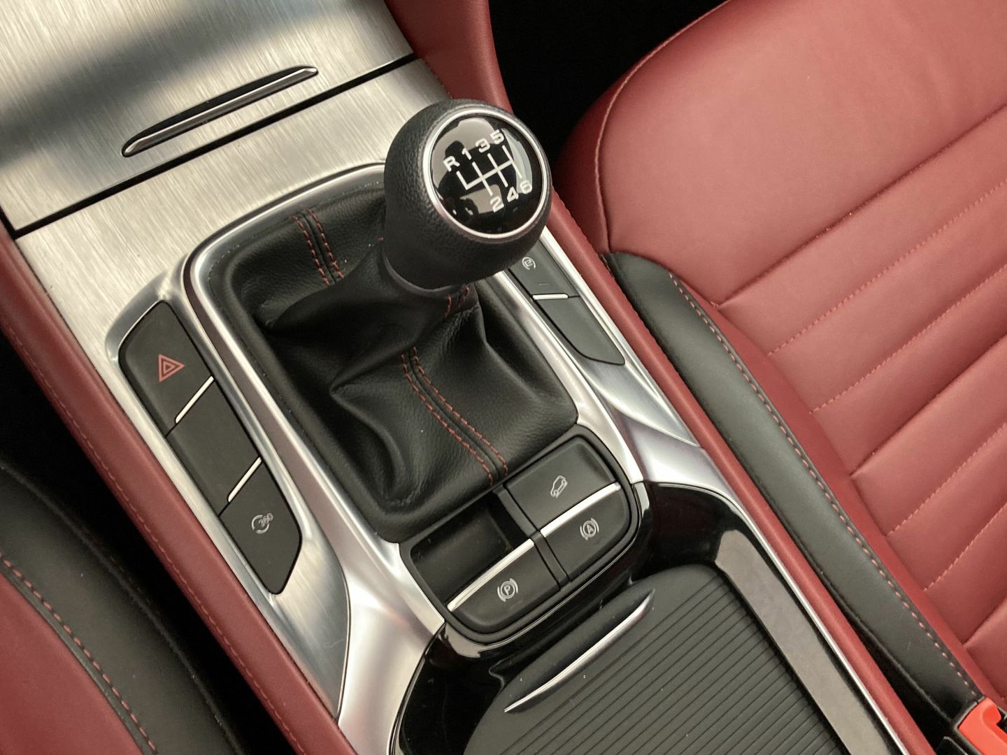 MG HS 1.5 Turbo GDI Luxury 119 kW (162 CV)