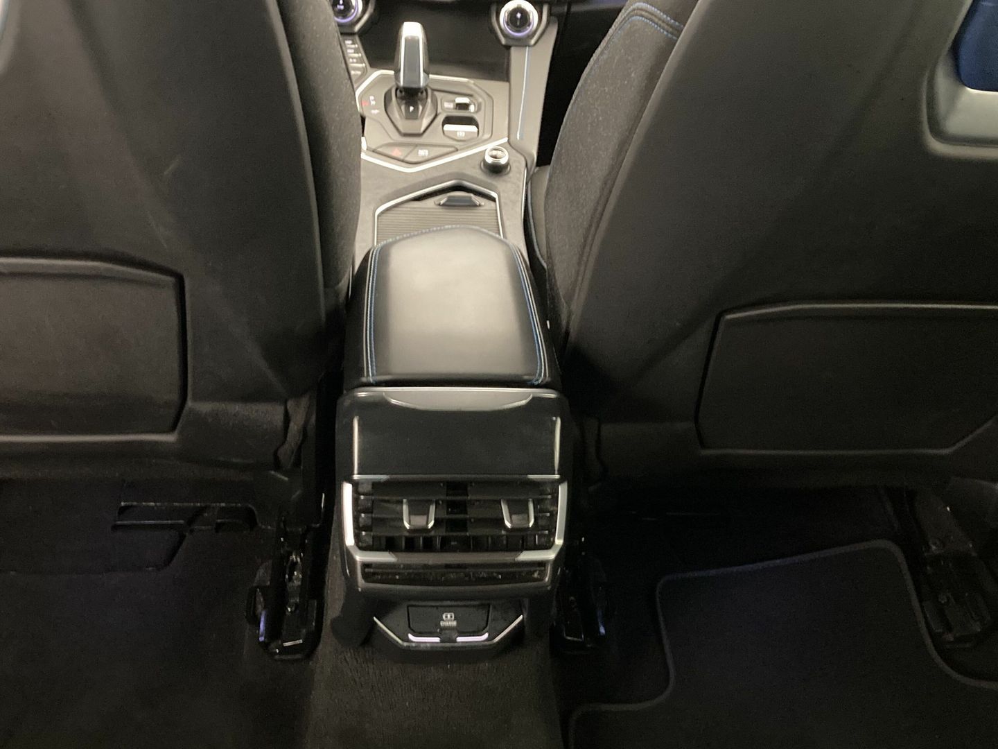 Lynk & Co 01 1.5 PHEV 192 kW (261 CV)