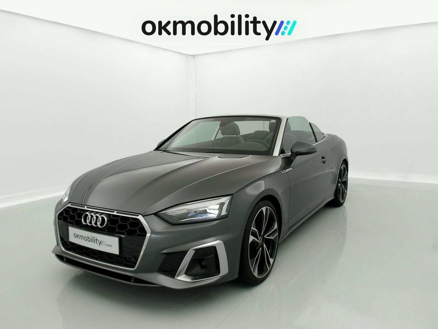 Audi A5 Cabrio S line 40 TFSI MHEV 150 kW (204 CV) S tronic Gris Cabrio / Roadster