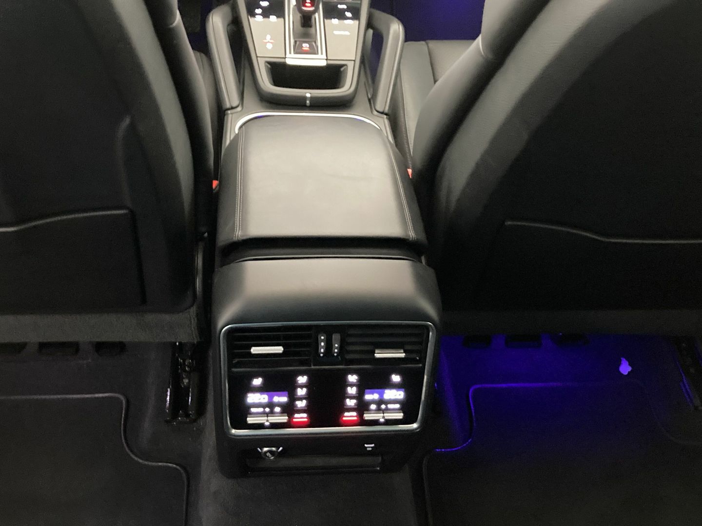 Porsche Cayenne Cayenne E-Hybrid Platinum Edition 340 kW (462 CV)