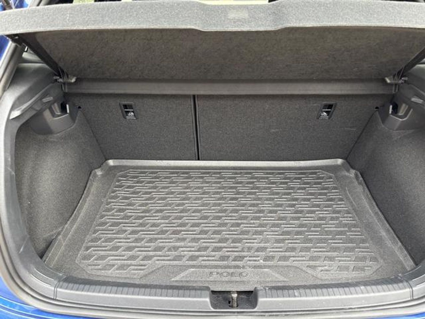 Volkswagen Polo R-Line 1.0 TSI 70 kW (95 CV) Azul Sedan