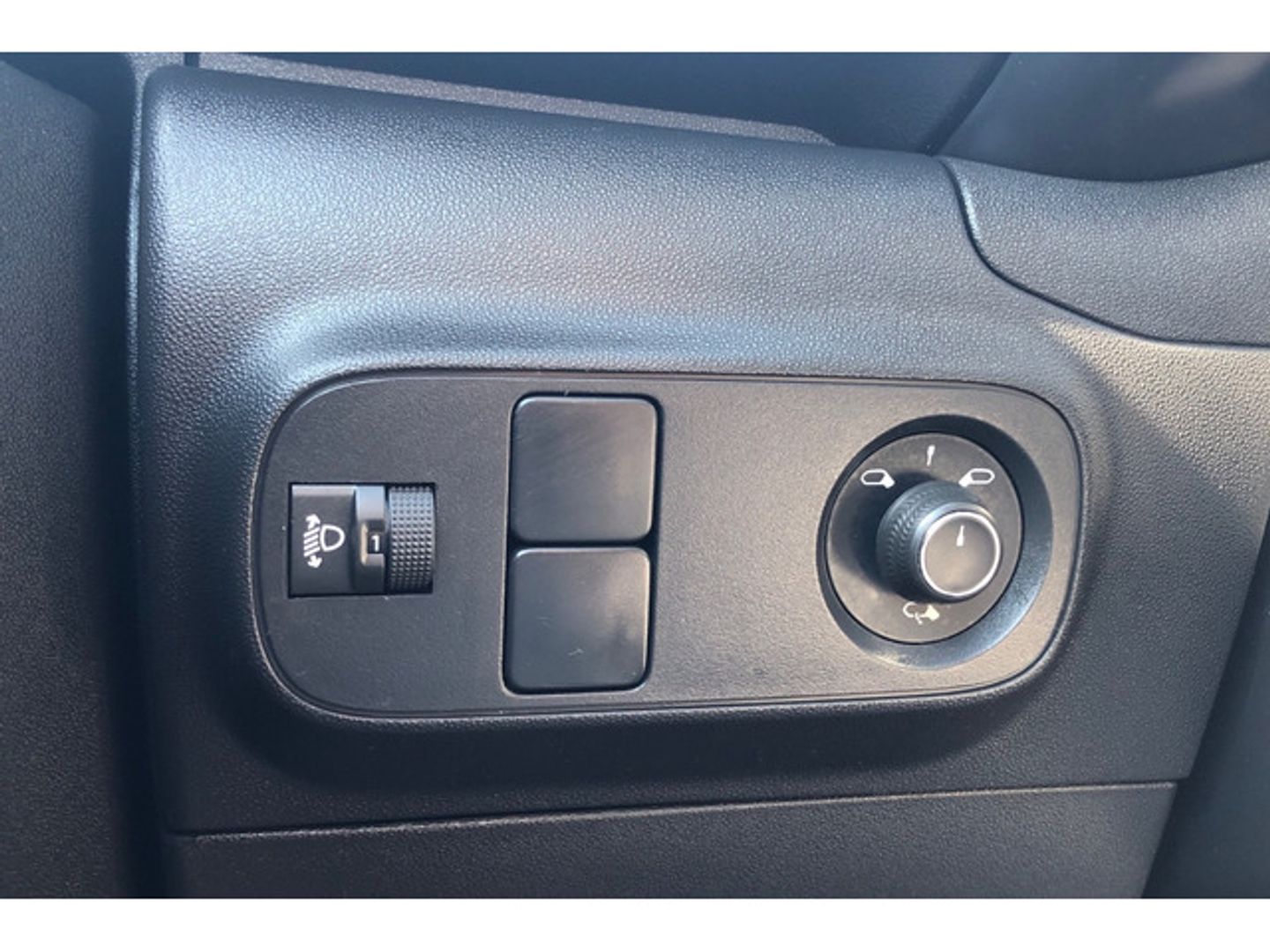 Citroen C3 PureTech 82 C-Series 61 kW (83 CV)