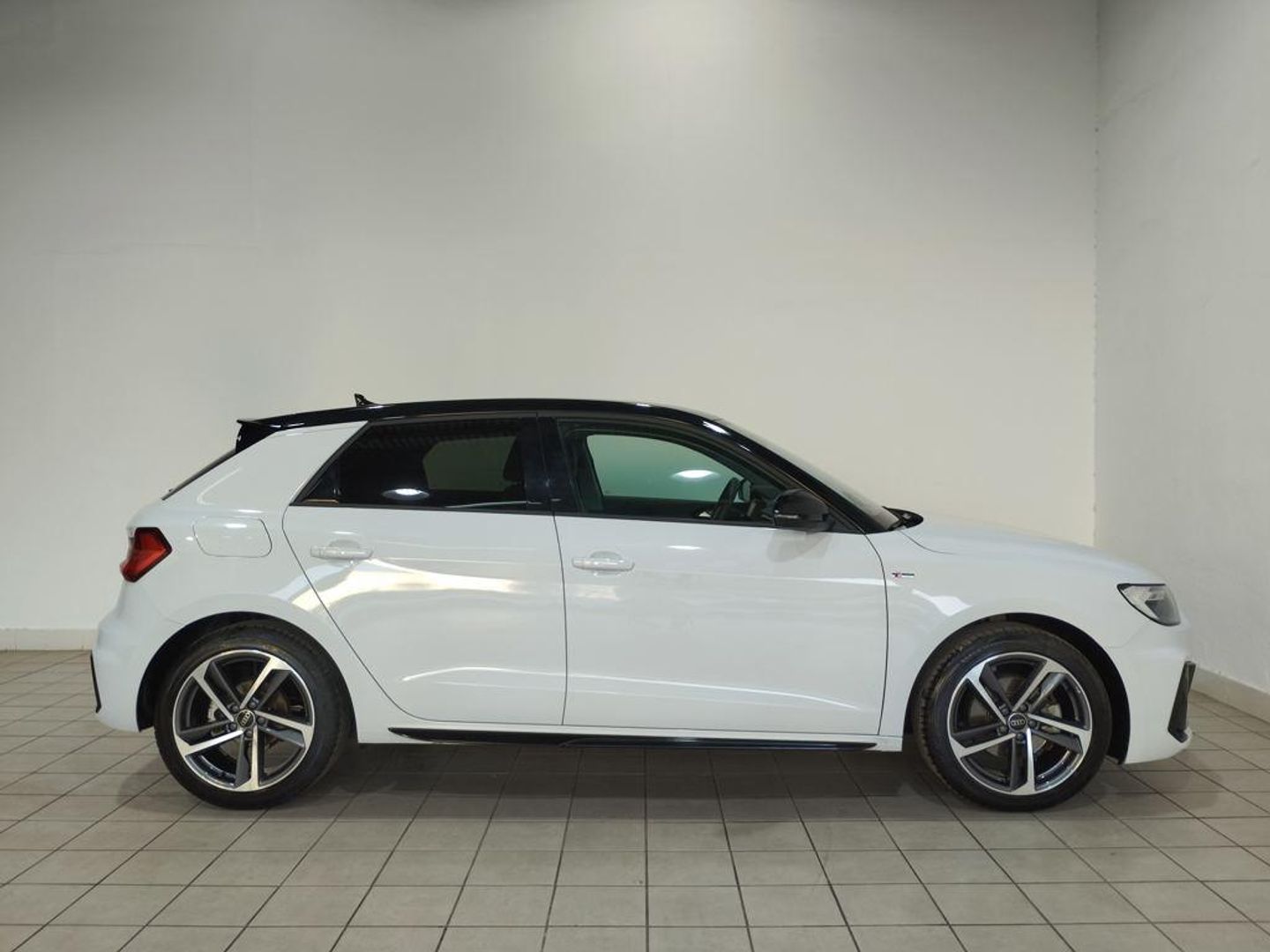 Audi A1 Sportback Adrenalin Black edition 30 TFSI 85 kW (116 CV)