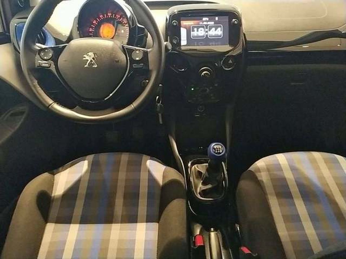 Peugeot 108 VTi Active 53 kW (72 CV)