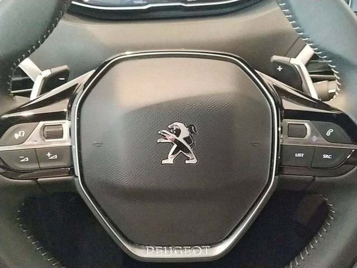Peugeot 5008 BlueHDI 130 S&S Allure Pack EAT8 96 kW (130 CV)