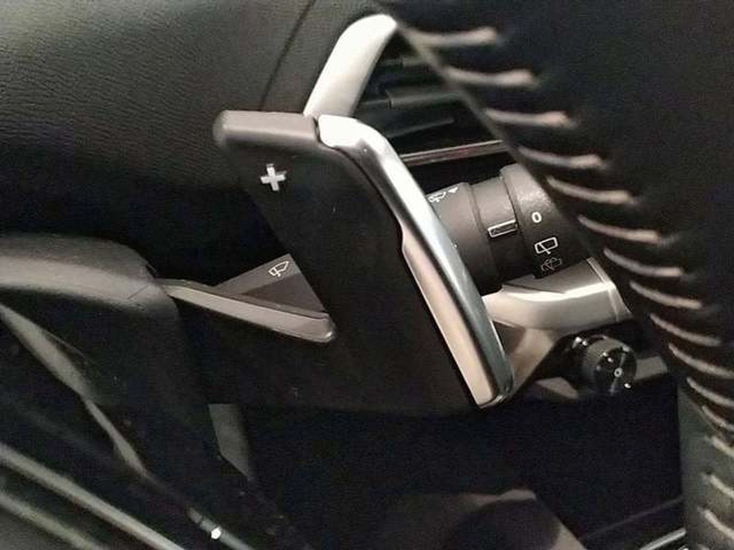 Peugeot 5008 BlueHDI 130 S&S Allure Pack EAT8 96 kW (130 CV)