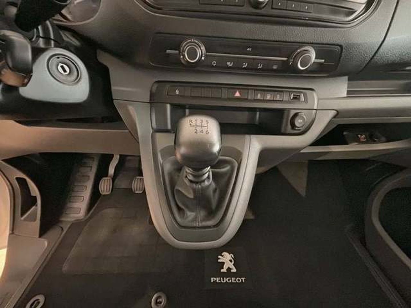 Peugeot Expert Furgon BlueHDi 120 Compact 88 kW (120 CV)